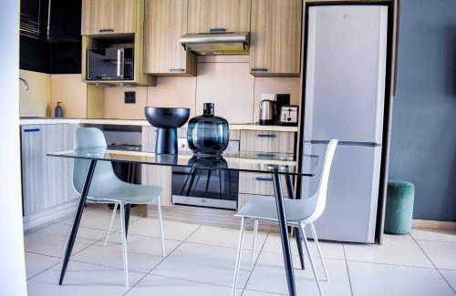 Boksburg Apartment | An Exquisite home away from home!
