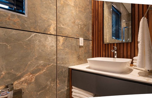 Humewood Hotel | Anfani Boutique Hotel