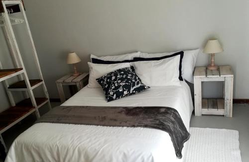 Stellenbosch House | Annika Self-catering and B&B