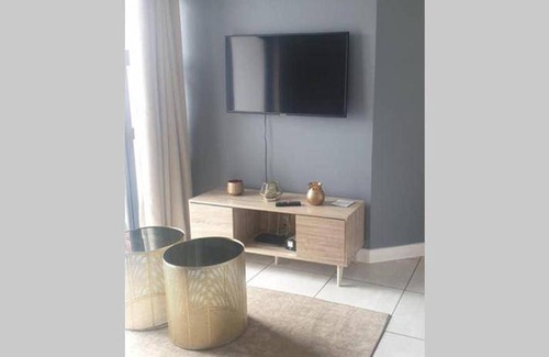 Tshwane Apartment | Apartment ∙ 1 bedroom ∙ 2 guests