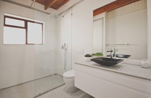 Gordons Bay Central Apartment | Apartment ∙ 2 bedrooms ∙ 4 guests