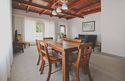 Gordons Bay Central Apartment | Apartment ∙ 2 bedrooms ∙ 4 guests