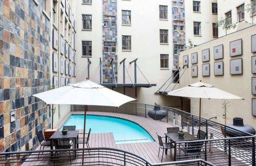 Downtown Johannesburg Apartment | Apartment ∙ 1 bedroom ∙ 2 guests