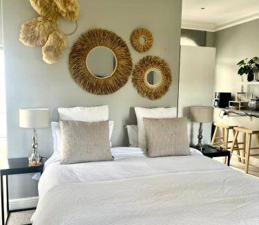 Claremont Apartment | Apartment ∙ 1 bedroom ∙ 2 guests