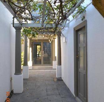 Claremont Apartment | Apartment ∙ 1 bedroom ∙ 2 guests