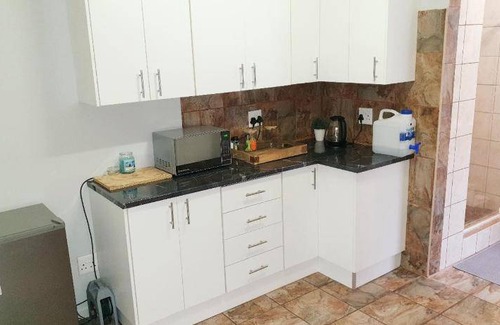 Kathu Apartment | Apartment ∙ 1 bedroom ∙ 2 guests
