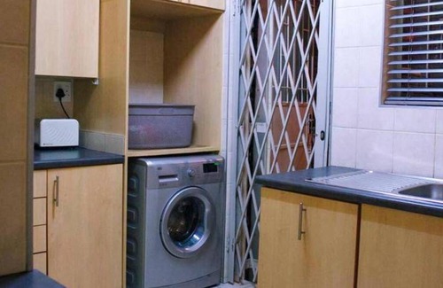 Emalahleni Apartment | Apartment ∙ 1 bedroom ∙ 7 guests