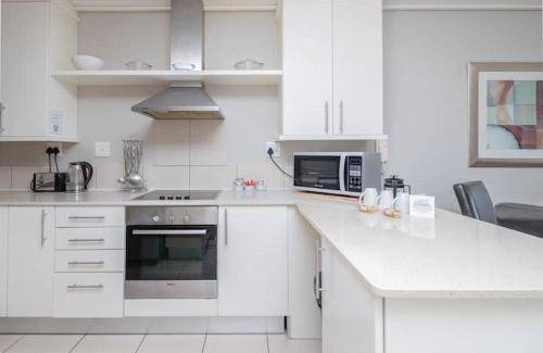 Lagoon Beach Apartment | Apartment ∙ 2 bedrooms ∙ 4 guests