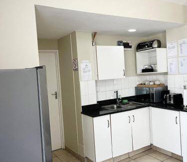 North Beach Apartment | Apartment ∙ 2 bedrooms ∙ 4 guests