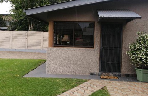 Harrismith Apartment | Apartment ∙ 2 bedrooms ∙ 4 guests