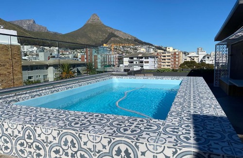 Sea Point Apartment | Apartment in Sea Point.