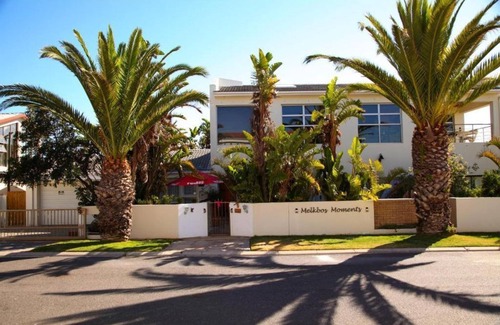 Melkbosstrand Apartment | Apartment Melkbos Moments-Apartment with garden View
