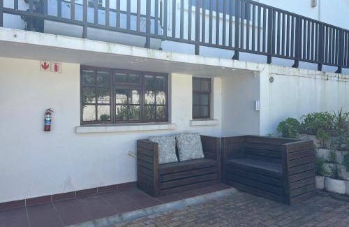 Somerset West Apartment | Apartment ∙ 3 bedrooms ∙ 8 guests