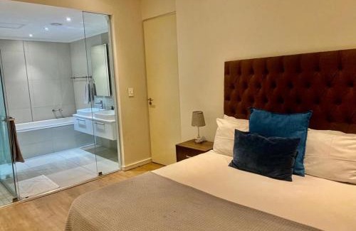 Greater Johannesburg Metropolitan Area Apartment | Apartments in Johannesburg, South Africa
