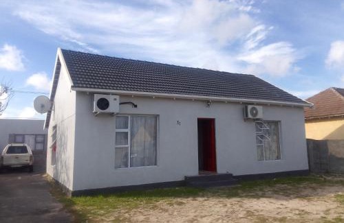 Goodwood House | Aphiwe Guesthouse