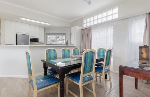 Shaka's Rock Apartment | Aruba 30 - FAMILY ONLY