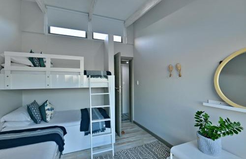 Glentana Apartment | At Last Glentana Apartment
