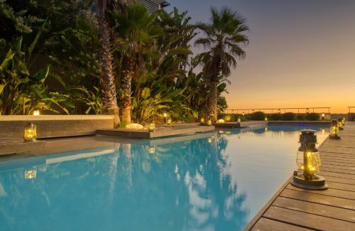 Sunset Beach House | Atlantic Palms