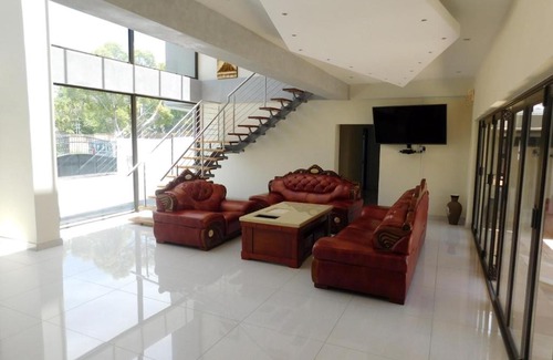 Beacon Bay Bed & Breakfast | Avalon Lodge