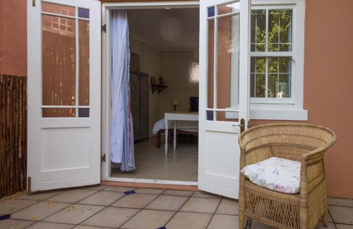 Plumstead Apartment | Avocado Cottage