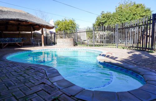 Oudtshoorn Apartment | AVONDBLIJ Apartment