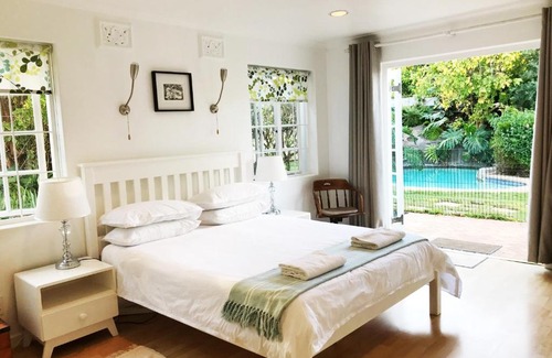 Newlands House | Awesome home near Newlands Forest