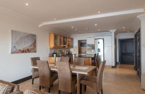 Ballito Apartment | Ballito Manor View 505 - With Generator