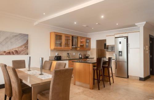 Ballito Apartment | Ballito Manor View 505 - With Generator