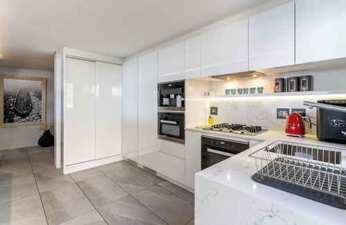 Camps Bay Apartment | Barley Beach Luxury Penthouse - Camps Bay