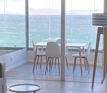 Eastcliff Apartment | Bayview 208