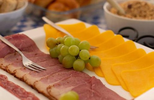 Greater Johannesburg Metropolitan Area Bed & Breakfast | Be My Guest Bed; Book & Breakfast