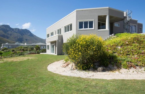 Hout Bay House | Beach Club Villa Hout Bay