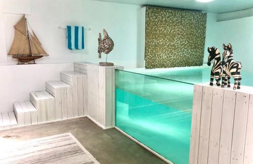 Hout Bay House | Beachfront @ Beach Club