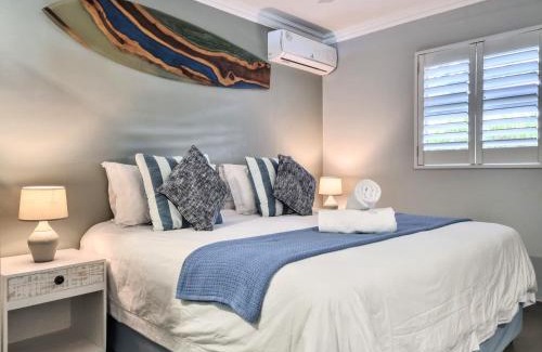 Shaka's Rock Apartment | Beachfront Bliss