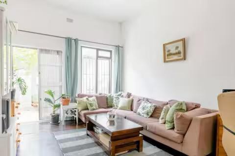 Muizenberg House | Beautiful bedroom