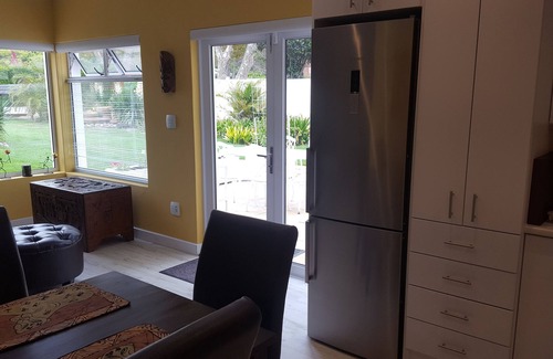 Constantia Apartment | Beautiful Studio with Veranda