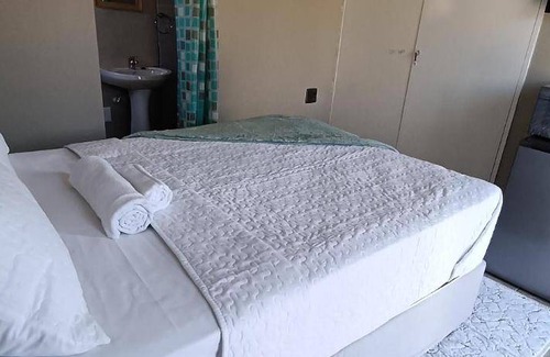 Rustenburg Bed & Breakfast | Bed and breakfast ∙ 2 guests