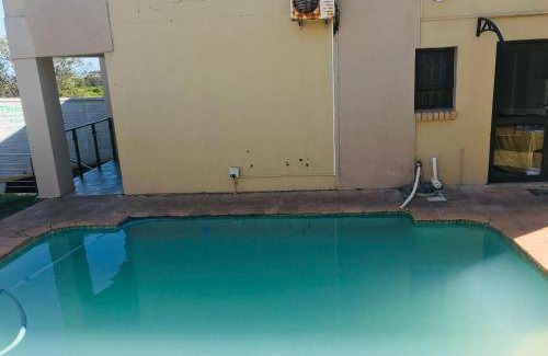 East London Bed & Breakfast | Bed and breakfast ∙ 6 guests