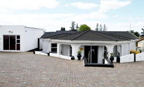 Umtata Bed & Breakfast | Bed and breakfast ∙ 2 guests