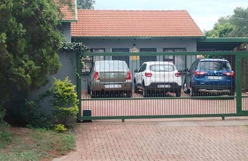 Garsfontein Bed & Breakfast | Bed and breakfast ∙ 2 guests