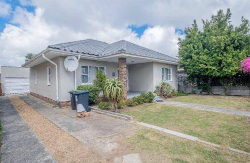 Eikenbosch Bed & Breakfast | Bed and breakfast ∙ 2 guests