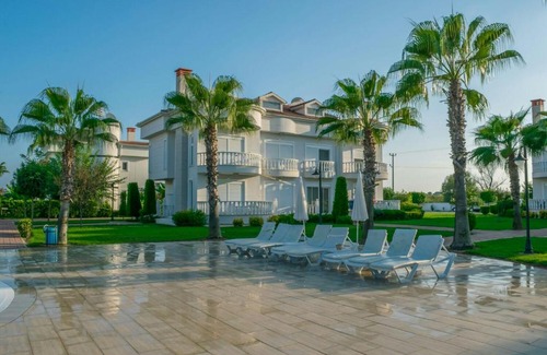 Kadriye Villa | Belek Golf Village - Villa with shared pool