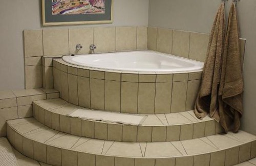 Still Bay Apartment | Bellevue Resort Unit 14