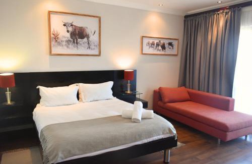Outeniqua Strand Resort | BergWood Inn