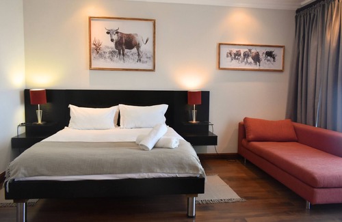 Outeniqua Strand House | Bergwood Inn