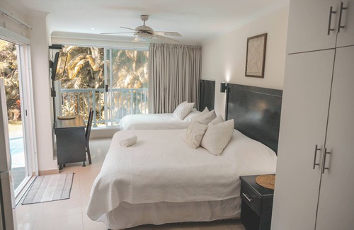 La Lucia House | Beside Still Waters Boutique Hotel