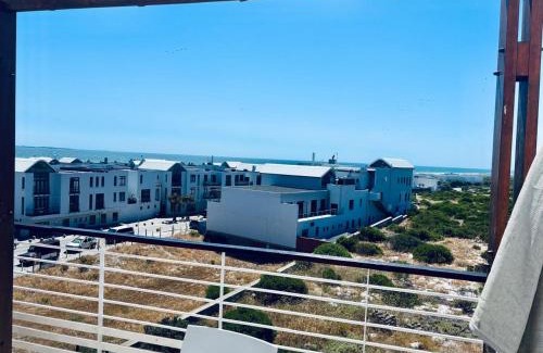 Big Bay Apartment | Big Bay Stunning Upmarket Apartment