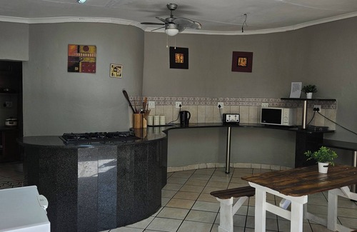 Hatfield Hostel | Birchway's Backpackers