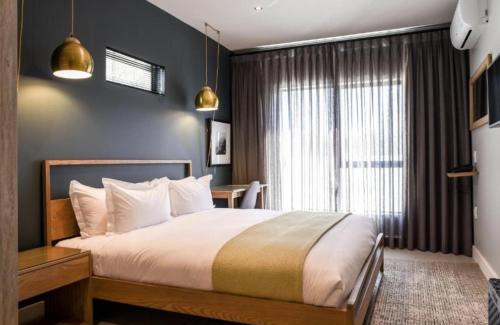Greater Johannesburg Metropolitan Area Apartment | Boetie & Sons Sandton Stay