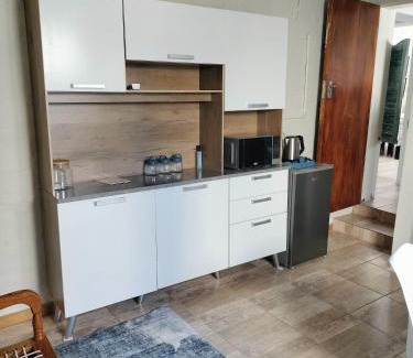 Strand Apartment | Breakaway Base